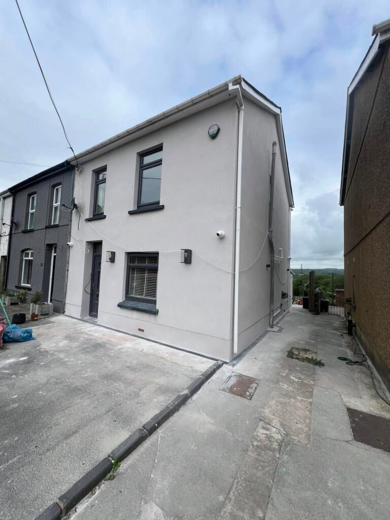 external rendering in Carmarthen